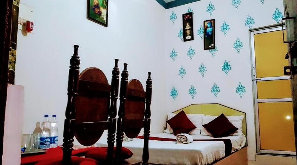 Mohit In Paying Guest House Varanasi Exteriör bild