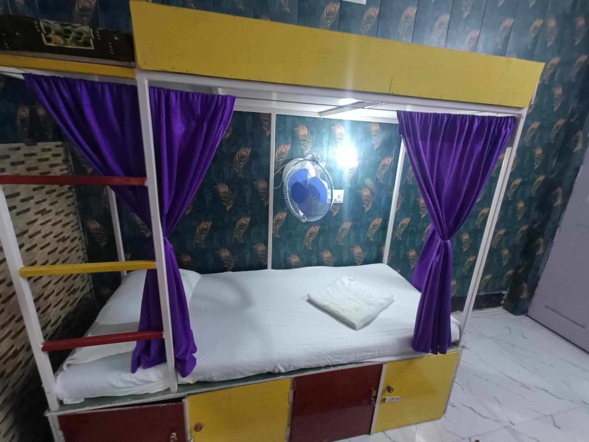 Mohit In Paying Guest House Varanasi Exteriör bild